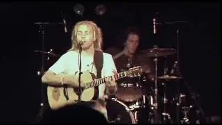 Trevor Hall performing 'The Rascals Have Returned'