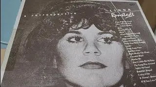 255) 70년대를 풍미했던 여성 팝 보컬에서 Linda Ronstadt 를 빼놓을 수 없겠죠, 그녀가 들려주는 Retrospective 앨범의 곡들을 LP로 즐겨보시지요!