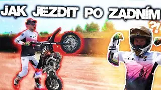 JAK JEZDIT PO ZADN&Iacute;M?!💯 [ ZP&Aacute;TKY NA YOUTUBE ]🐱&zwj;🏍