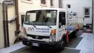 Piattaforma aerea autocarrata a noleggio Cela DT21