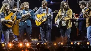 Billy Strings / Punch Brothers &ldquo;Letter Edged In Black&rdquo; St. Louis, MO&mdash; 6.14.25