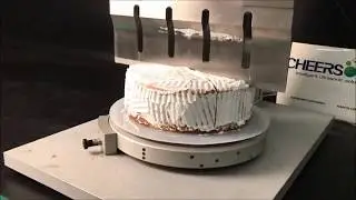 Ultrasonic equipment chiffon cake cutting - CHEERSONIC