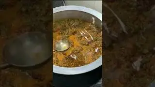 Fish टिक्का बिरयानी making in Hyderabadi style। #food #fishbiryani #streetfood #ytshorts #shorts