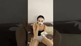 МАСКА ИЗ СМЕТАНЫ НА ЛИЦО