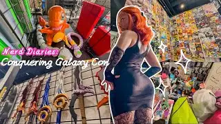 I dressed up as Misa Amane and went to GalaxyCon 👾✨ | Cosplay GRWM, Anime swords, Pop dolls + more!!