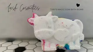 Lush Cosmetics Toby's Magic Cow Bath Bomb