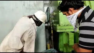 GENERATOR SEAL OIL LEAKAGE 