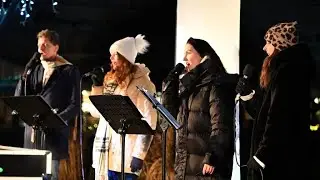 Koncert - Mládežnícky spevokol z Trenčianskych Teplíc, Kúpeľné námestie, 3. adventná nedeľa 2025