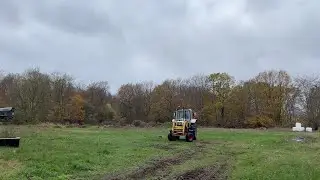 K&ouml;p Traktor David Brown 1412 med frontlastare p&aring; Klaravik