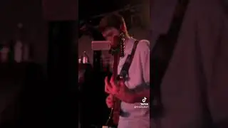 Instagram guitarists be like&hellip;🤣