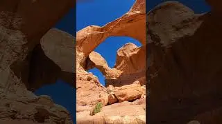 Hiking Arches National Park Beauty..... @JPATraveler #mightyfive #utah  #Moab
