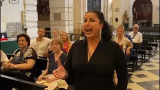 Saeta ‘veraniega’ en San Juan, de Eva del Cristo. ​⁠@cofrademania-jerez