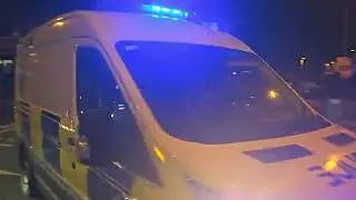 Cheshire Police-2020 Ford Transit Cell van responding!