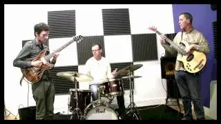 3G Play Giant Steps