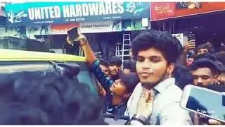 Fukru gave kiss to his fansss 💋💋😍