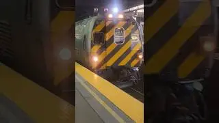 Siemens ACS-64/ Budd Amfleet/ II (Keystone Service) @ Newark Penn Station | ATV SHORT