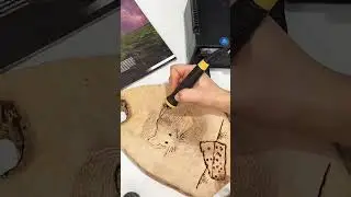 Wood burning & carving charcuterie board with a mouse & cheese #DIY #relax #woodburning #pyrography