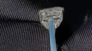 Radiant VS1 Diamond Platinum Ring