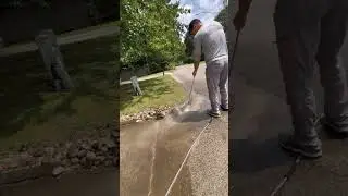 Pressure Washing Curb In 6 Seconds