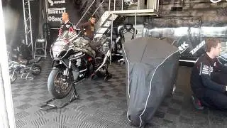 Isle of man tt 2011 - tas suzuki garage