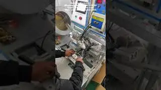 Plastic Hanger Metal Hook Heating Inserting Machine