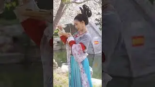 A Traditional GREEN Snack for Qingming Festival: Qingtuan