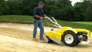 Bunker Cleaner - Golf Maintenance Rake - Bunker Rake
