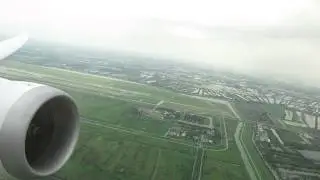 TG 110 Dreamliner Take off