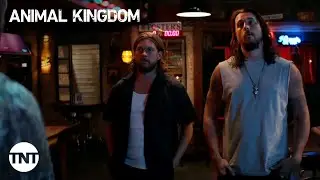 Animal Kingdom: Craig and Deran’s bar fight - Season 5, Episode 9 [CLIP] | TNT