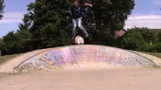Electric Unicycle EUC Trick Session  - Unispins and Switch Stance Tricks