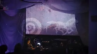 ATTIC SESSIONS #001 w/ Fox Moss & Grains + VJ Pixelotti