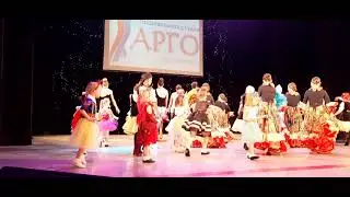 Флешмоб Drop It On Me в исполнении группы Арго (школа №875 г. Москва)