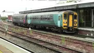 TFW 153362,153369 AT GLOUCESTER 200719