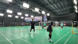1/10 Game 15 傑哥蕙君 21 : 19 聰哥強哥 #雙打#福雅羽球會館6號場地  #badminton 