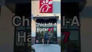 Buffalo Mac N Cheese Hack at Chick-fil-A // Food Hacks
