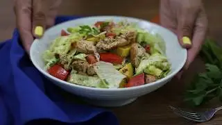 Home Kitchen Studio Cambodia: Avocado shrimp Salad