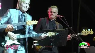 GUITAR BOGGIE PIER MARTINETTI suona dal vivo