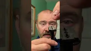How To Load Your Van Der Hagen Razor #shavingwithbarchuckin #shorts