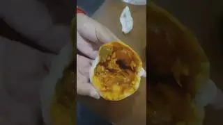 Pocket Shawarma 😋😋 #ytshorts #pocketshawarma #shawarma #eating #exploringnewfood #exploringfood