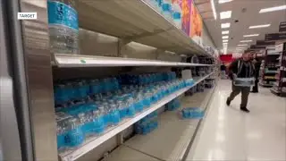 Employees say stores are 'mayhem' ahead of winter storm