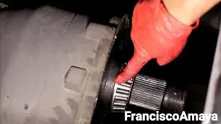 Freightliner Cascadia inter axle differential knock while driving problem broken bearing plate