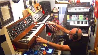 live electronic Berlin School influenced jam Minimoog Behringer Odyssey Monopoly MS-5 Grandmother
