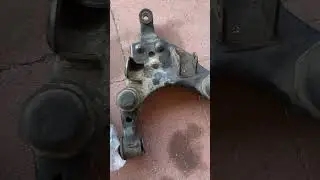 New lower control arms for 2003 Toyota Tacoma