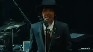 Mao from SID - chandelier live sub español