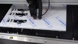 CSF-150P Cutting 10mm Acrylic (PMMA) (700mm/min, 85 secs)