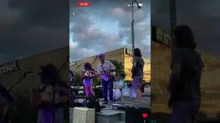 Cover of the Rolling Stone Cover live by The Barn Flies