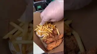 Which one is your drive thru order? 🤩👀 #drivethru #3littlechicks #drivethruorder #healthy #vegas