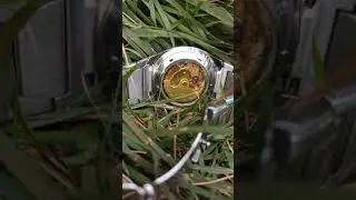 Citizen 8200