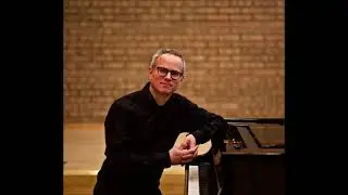 Helge Kjekshus and Norrbotten Chamber Orchestra, W A Mozart Piano concerto no  20 in d minor, K 466