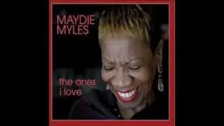 MAYDIE MYLES - Kiss Of Life